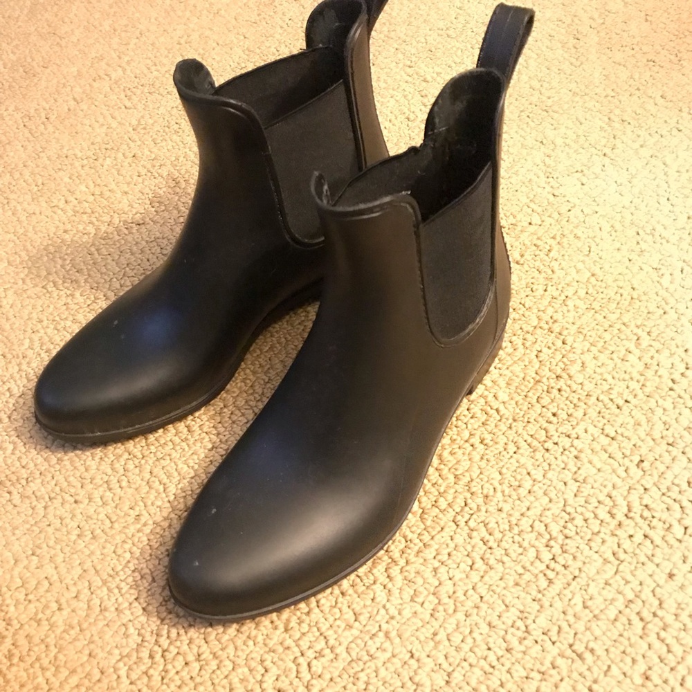 Rain boots